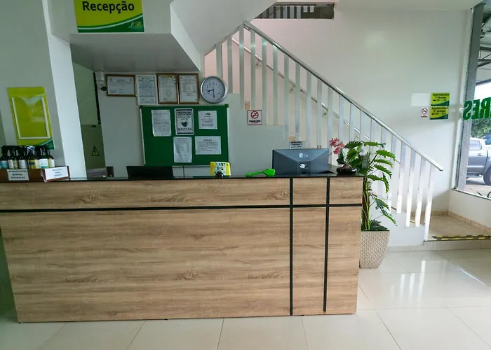 Hotel Verde Mares
