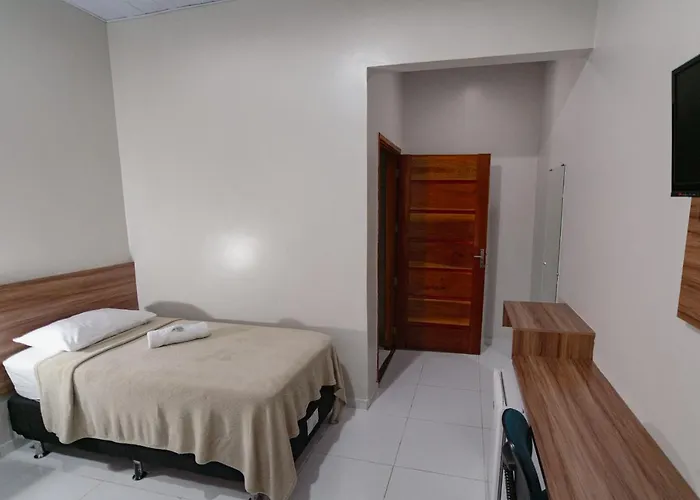 Hotel Verde Mares